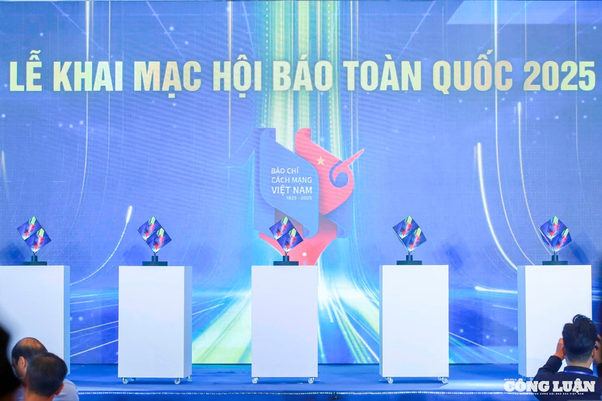 hoi-bao-_17.jpeg