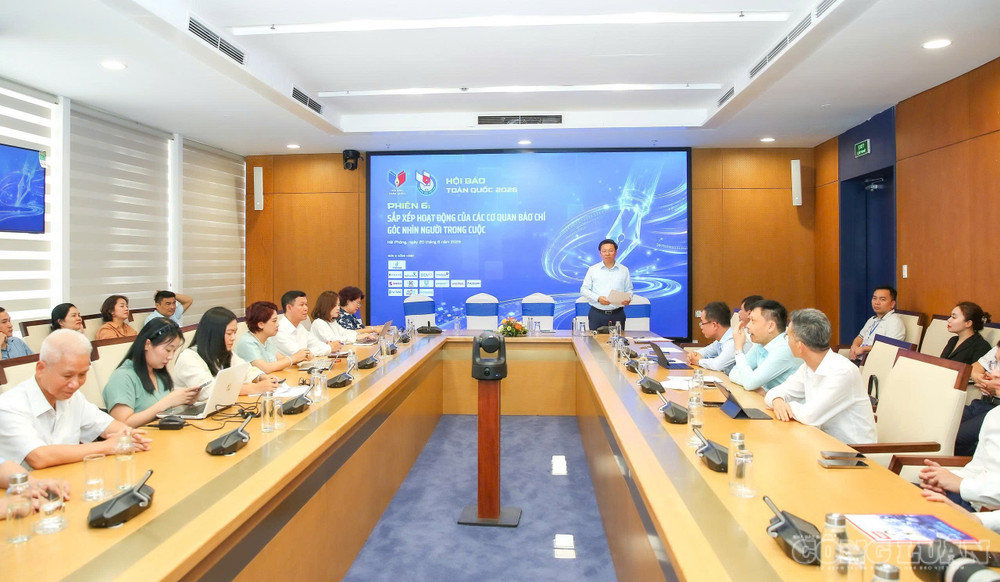 Phiên thảo luận số 6 thu hút sự quan tâm của đông đảo lãnh đạo cơ quan báo chí, nhà quản lý và những người làm báo trên cả nước. clo_br_2aoboqeosaryc1okbbwmwakxfxvmxmhanmwm8vda.jpg