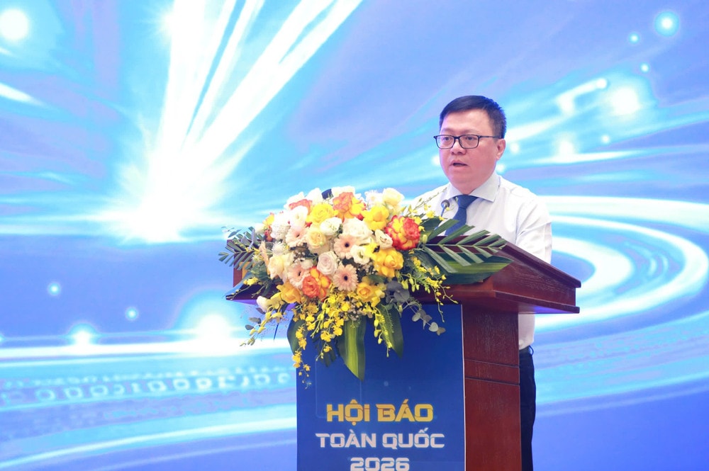 Chủ tịch Hội Nhà báo Việt Nam Lê Quốc Minh phát biểu tại phiên bế mạc Diễn đàn Báo chí toàn quốc 2026. z7957447393608-2ea582294ec09da5c8e68db4025cfd7d.jpg
