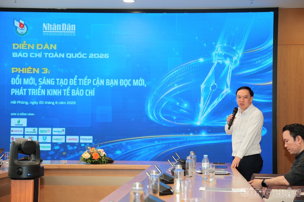 clo_br_img-2376.jpg