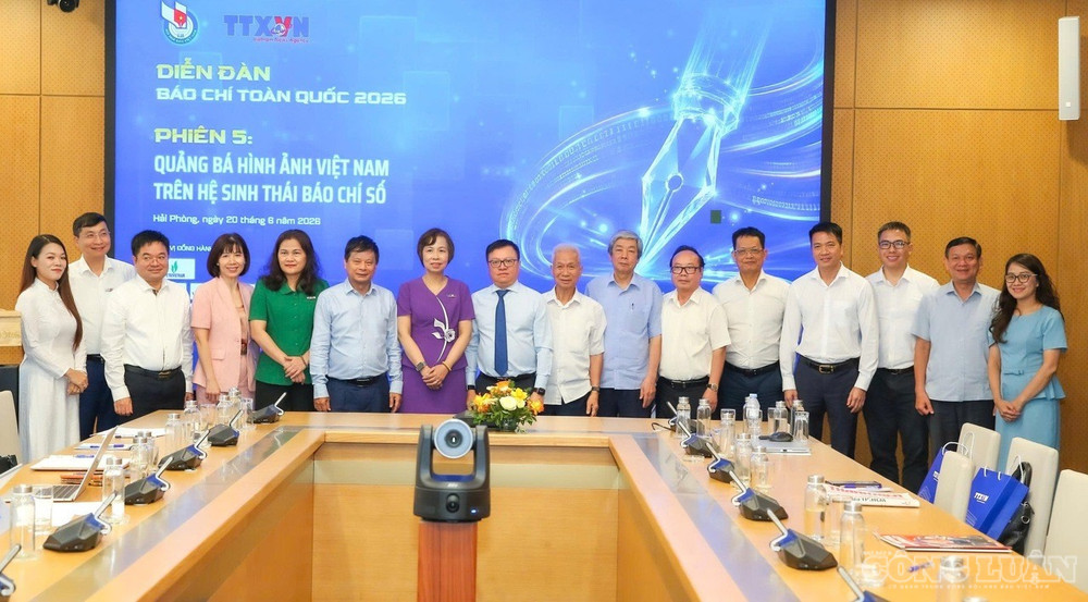 Các đại biểu tham dự phiên thảo luận “Quảng bá hình ảnh Việt Nam trên hệ sinh thái báo chí số”. Ảnh: Sơn Hải clo_br_ph53.jpg