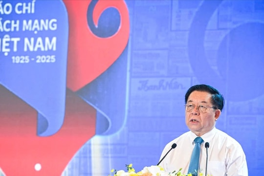Báo chí đổi mới để giữ vững sứ mệnh phục vụ nhân dân và đồng hành cùng đất nước