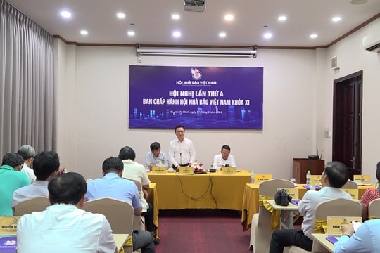 Hội Nhà báo Việt Nam thống nhất phân bổ kinh phí báo chí chất lượng cao khối báo chí trung ương năm 2024